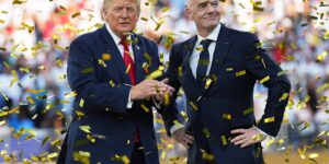 De vlieguren en kilometers van WK-reizen van FIFA’s Infantino in cijfers