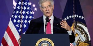 Democraten in de helft van de staten klagen de regering-Trump aan vanwege de werkregels van Medicaid
