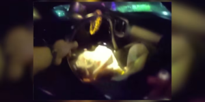 Dramatische video toont hoe de hulpsheriff van Bexar County een kind redt uit een hete auto