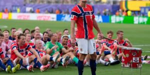 Erling Haaland scoort twee keer om Brazilië te verslaan en Noorwegen voor de eerste keer naar de kwartfinales van het WK te sturen
