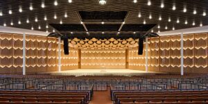 Het Hunter Pavilion van Ravinia Festival nabij Chicago heropent na renovatie van de darmen ter waarde van $ 70 miljoen