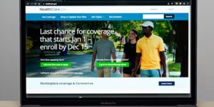 Het aantal Obamacare-cijfers is het afgelopen jaar in veel staten dramatisch gekrompen, zo blijkt uit nieuwe federale gegevens