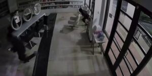 ‘Ik voel me geschonden’: inbrekers richten zich op salon Northwest Side; 4e verschillende beautybedrijven getarget