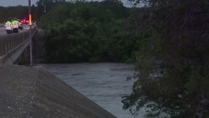 KSAT controleert de nasleep van zwaar weer in Hill Country en omliggende gebieden