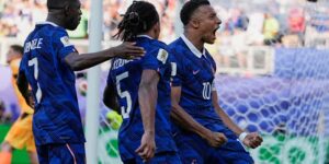 Kylian Mbappé scoort opnieuw en Frankrijk bereikt WK-kwartfinale met 1-0-zege op Paraguay