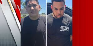Twee mannen gearresteerd nadat DPS-troopers waren meegesleept tijdens een voertuigachtervolging in San Antonio, zeggen de autoriteiten