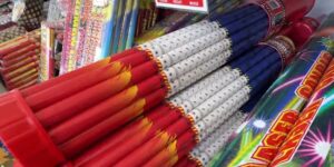 Vuurwerkkraampjes zien een sterke verkoop nu gezinnen zich voorbereiden op de viering van de 250ste verjaardag van Amerika