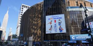 Zestig mensen aangehouden na ‘gevaarlijk gedrag’ in de straten van New York City tijdens de NBA Finals, zegt de politie
