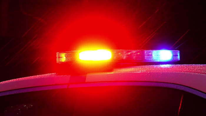 17 mensen gearresteerd tijdens executiebevel in het huis van West Side, zegt de politie