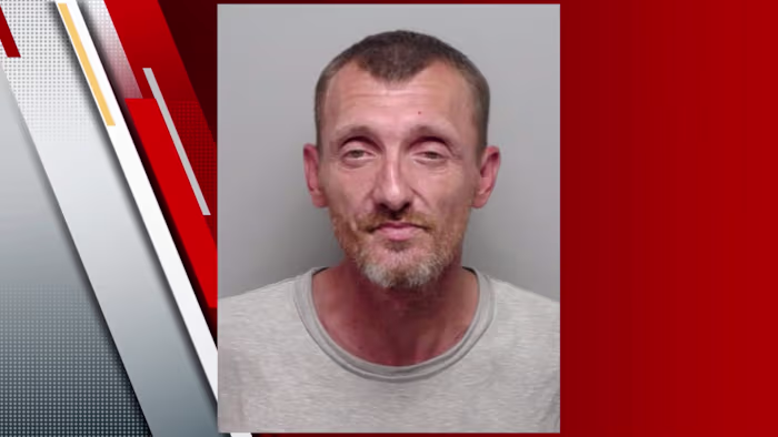 Beëdigde verklaring: man uit Nashville beschuldigd van diefstal in San Antonio, onderzoek naar diefstal van aanhangers