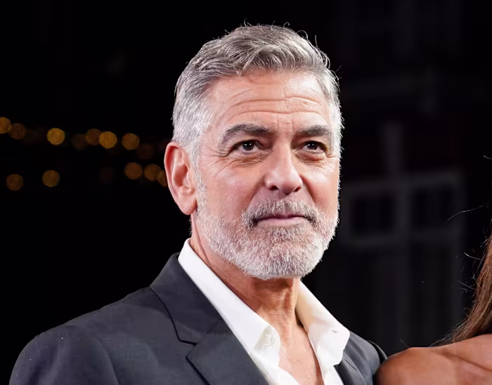 Bosbranden dwingen de familie van George Clooney hun huis in Zuid-Frankrijk te evacueren