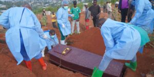 Congo krijgt 70.000 doses Ervebo Ebola-vaccin, dat effectief is gebleken bij eerdere uitbraken