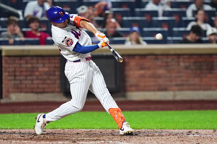 Cubs vullen hun personeel aan op de deadline en nemen werper Clay Holmes en outfielder Tyrone Taylor over van Mets