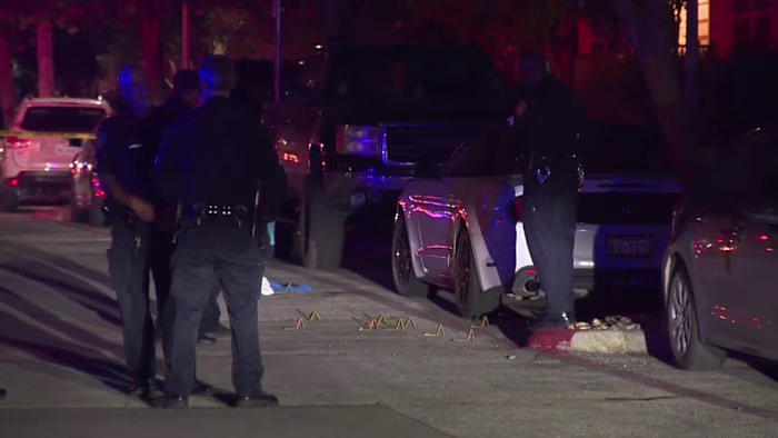 De politie van San Antonio is nog steeds op zoek naar een verdachte van de schietpartij in North Side