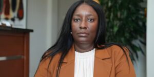 Een vrouw uit Georgia zegt dat bij haar ten onrechte de diagnose kanker is gesteld en dat ze een hysterectomie heeft ondergaan vanwege een etiketteringsfout