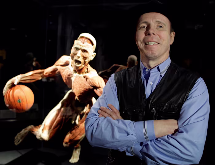 Gunther von Hagens, de Duitse anatoom achter de tentoonstelling 'Body Worlds', sterft op 81-jarige leeftijd