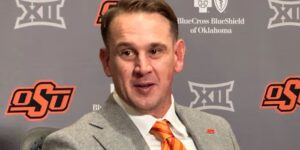Met een hele reeks nieuwe gezichten wil de nieuwe voetbalcoach van Oklahoma State het programma weer op de rails krijgen