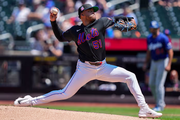 Mets ruilde werper Freddy Peralta naar Rays voor 3 minor leaguers