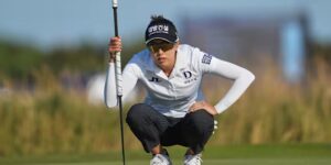 Yealimi Noh grijpt de late ineenstorting van Ryu aan en bouwt een voorsprong van drie schoten op in de Women’s British Open
