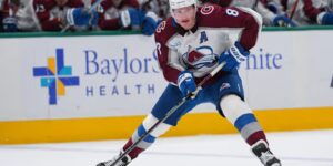 Avs-verdediger Cale Makar tekent de rijkste deal in de geschiedenis van de NHL voor $ 163,2 miljoen over acht jaar
