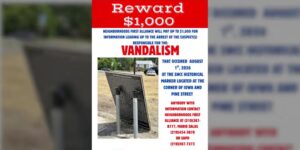 Beloning van $ 1.000 aangeboden nadat de burgerrechtenplaquette in Denver Heights beschadigd was