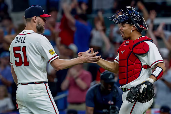 Chris Sale heeft 11 strikeouts in een 5-hit shutout toen Braves Yamamoto en Dodgers met 1-0 versloeg voor een 3-game sweep