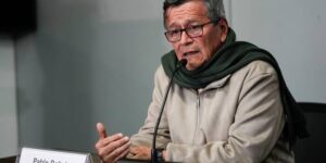 Colombia vaardigt lange straffen uit tegen ELN-rebellenleiders voor het rekruteren van kinderen