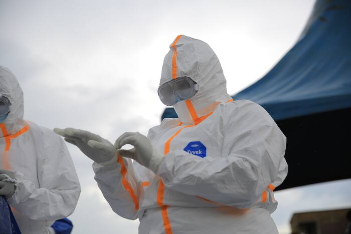 Congo heeft een tekort aan gezondheidswerkers omdat Ebola nog steeds niet onder controle is, zegt de WHO