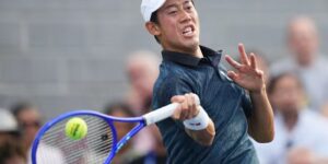 De Japanner Rei Sakamoto verdient een US Open-plek, maar verslaat daarmee zijn aftredende held Kei Nishikori