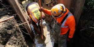 De druk om loden leidingen te verwijderen is begonnen. Duizenden watersystemen weten nog steeds niet waar die van hen zijn