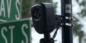Flockcamera’s uitgelegd: hoe geautomatiseerde plaatlezers werken en hun impact in Zuid-Texas