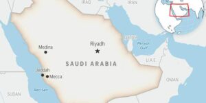 Houthi-aanvallen op Saoedi-Arabië veroorzaken branden in oliefaciliteiten en verwonden 73 mensen