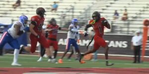 Incarnate Word Cardinals verzamelen zich in verlengingen langs Houston Christian