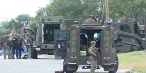 Man in hechtenis na SWAT-impasse bij het huis van Beacon Hill, zegt SAPD