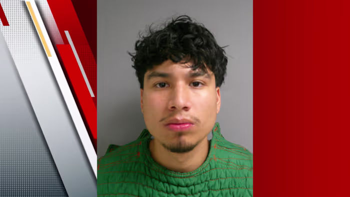 Man uit San Antonio geeft zich over na achtervolging, urenlange impasse met hulpsheriffs, zeggen de autoriteiten