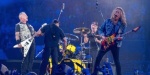 Metallica kondigt Alamodome-concert aan als onderdeel van tourverlenging