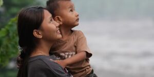 Nepal waarschuwt voor mogelijke nieuwe overstromingen nu gemeenschappen worstelen met verwoestingen