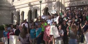 Non-profitorganisaties uit San Antonio verzetten zich tegen de voorgestelde verlaging van de stadsfinanciering met 5,1 miljoen dollar