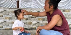 Overlevenden van de overstromingen in Nepal vrezen verlies van cultuur en gemeenschap