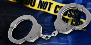 Tien verdachten gearresteerd na DART-aanval op Southwest Side, zegt de politie van San Antonio