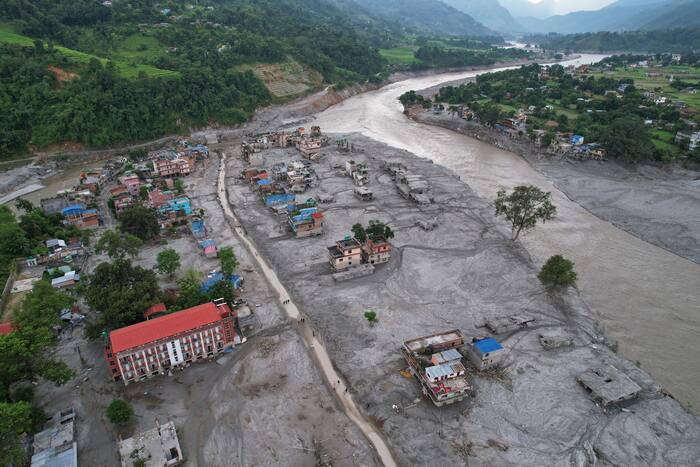 Volgens analyses heeft klimaatverandering het instorten van de dodelijke Nepalese gletsjers en rotsen waarschijnlijker gemaakt