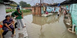 Zware regenval en overstromingen doden minstens 62 mensen in Noord-India
