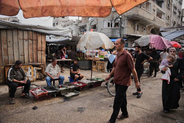 Commerciële goederen komen Gaza niet meer binnen, waardoor de vrees voor toenemende tekorten in het gebied toeneemt