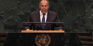 De Russische topdiplomaat verwerpt de Duitse oproepen om de ‘gevaarlijke’ escalatie richting het land te verzachten