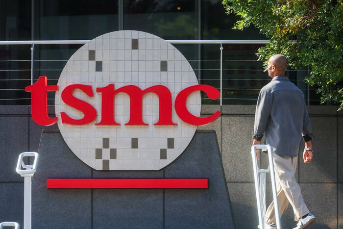 De Taiwanese chipmaker TSMC onderzoekt investeringen in Texas om de productie in de VS uit te breiden