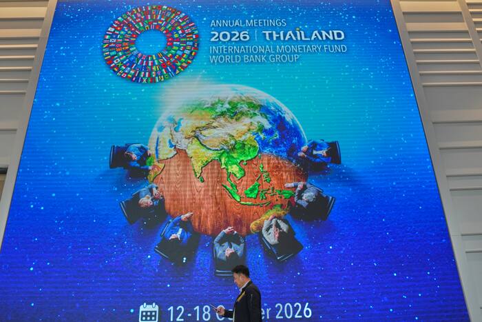 De chef van het IMF dringt er bij de VS en de rijke landen op aan om de schulden in toom te houden om de mondiale economische druk te verlichten