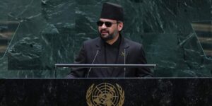 De leider van Nepal, bij de VN, zegt dat de recente overstromingen dienen als een ‘waarschuwing voor de wereld’ over klimaatverandering