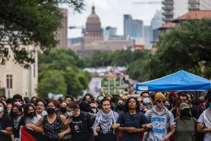 De protestwet op de universiteitscampus van Texas staat voor de uitdaging van het Eerste Amendement