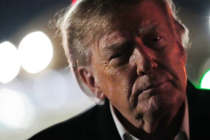 De rechter beveelt Trump om vóór 11 december een verklaring af te leggen in zijn rechtszaak wegens smaad tegen de BBC