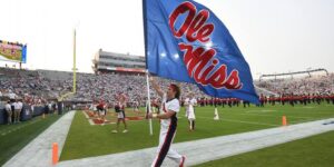 De veiligheidsmaatregelen bij Ole Miss zullen worden aangescherpt vanwege de spraakmakende terugkeer van Lane Kiffin bij LSU